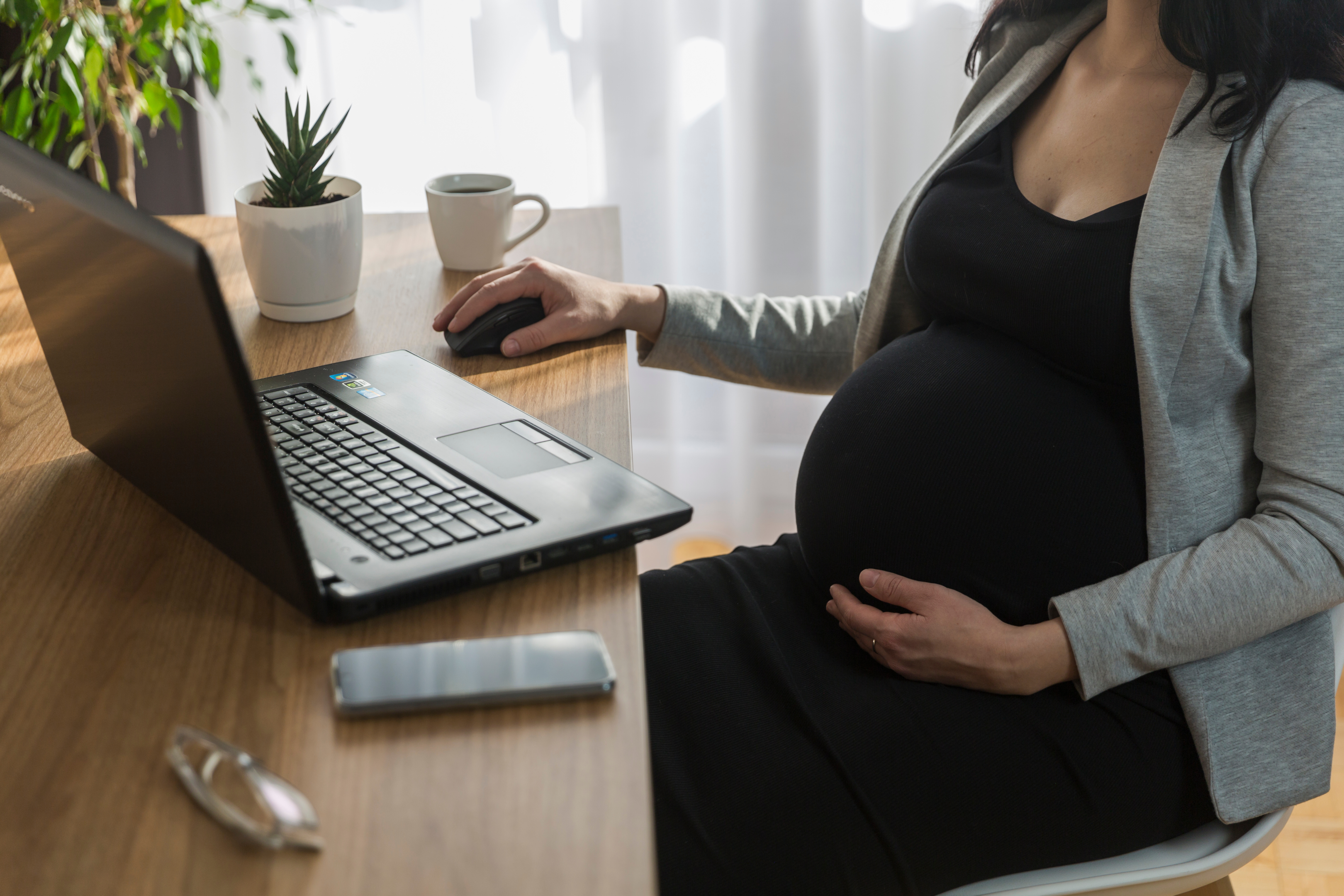 Pregnant at Work Image